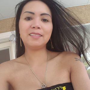 Meet your Posher, Esmeralda